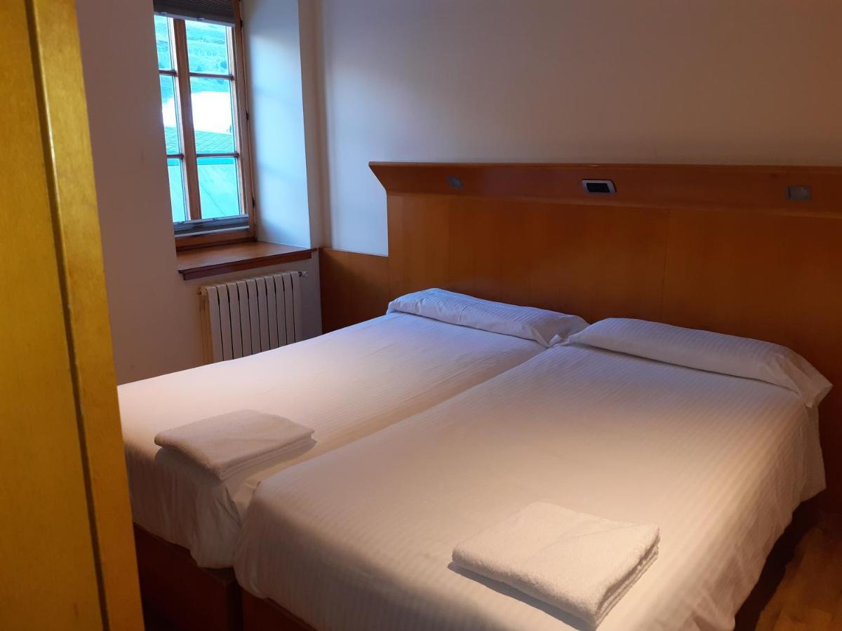 Apartaments Vall De Nuria Кералбс Екстериор снимка