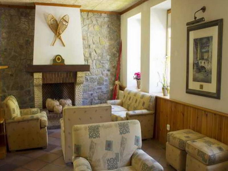 Apartaments Vall De Nuria Кералбс Екстериор снимка