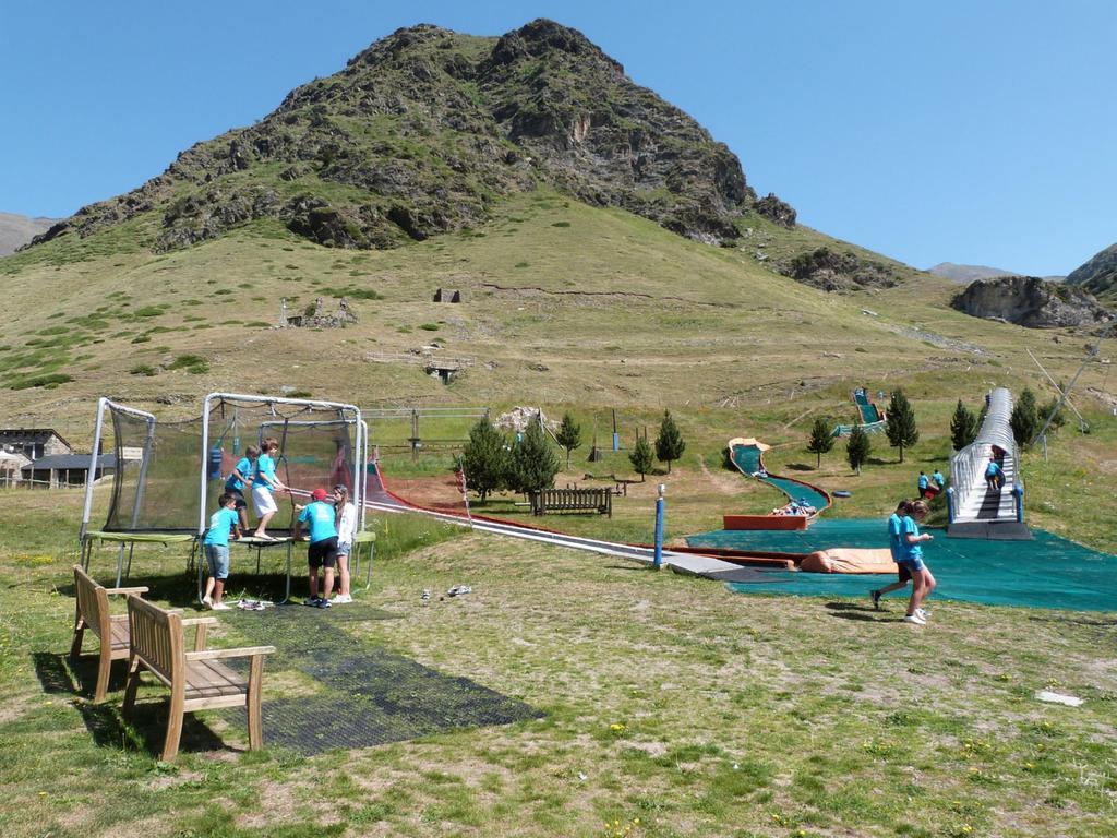 Apartaments Vall De Nuria Кералбс Екстериор снимка
